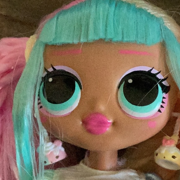 L.O.l O.M.G Doll Bundle Neonlicious, Candylicious And Winter Disco Dollie. - Picture 2 of 16